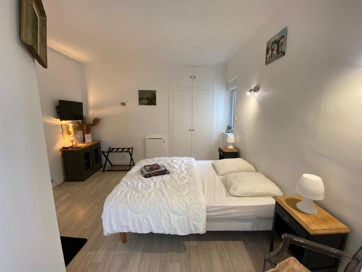 Argenton Sur Creuse Chambre & Salle De Bain Privee - Lv 33 מראה חיצוני תמונה