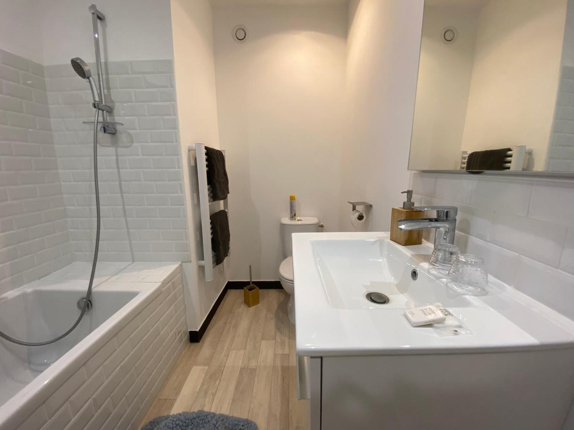 Argenton Sur Creuse Chambre & Salle De Bain Privee - Lv 33 מראה חיצוני תמונה