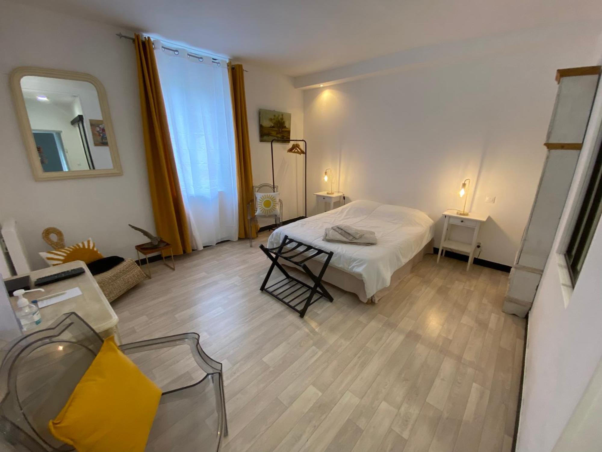 Argenton Sur Creuse Chambre & Salle De Bain Privee - Lv 33 מראה חיצוני תמונה